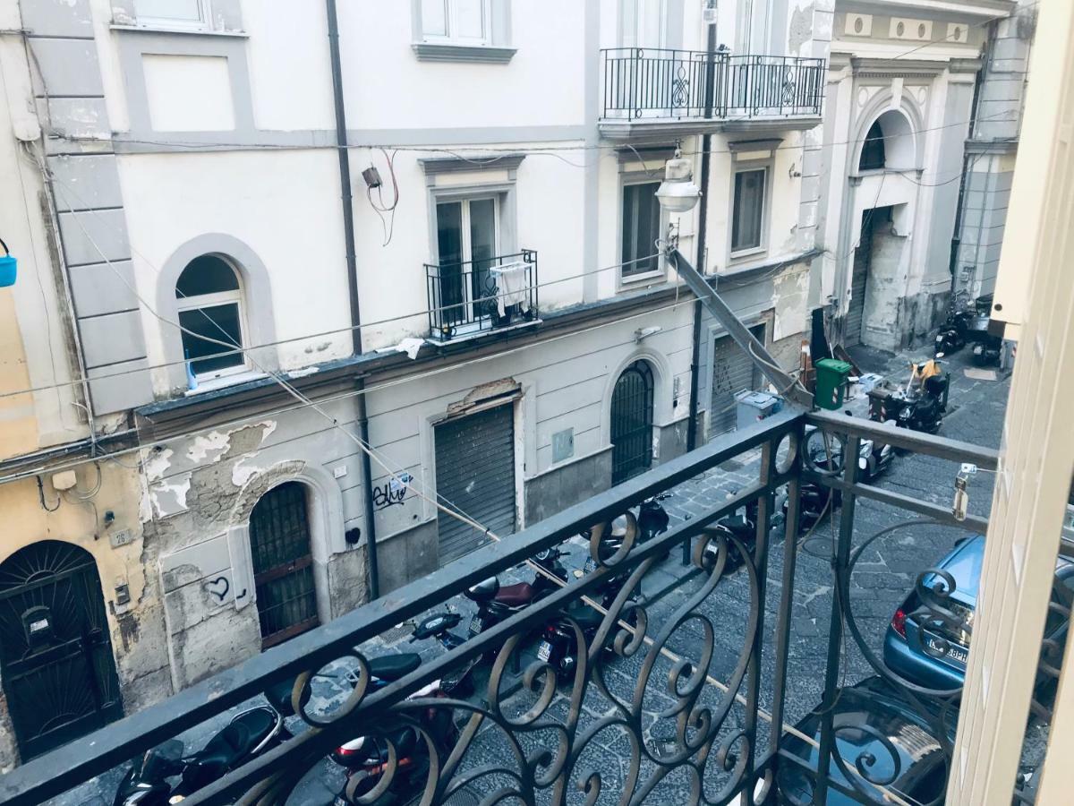 Bb Suonno - A 2 Passi Dalla Storia Naples Extérieur photo